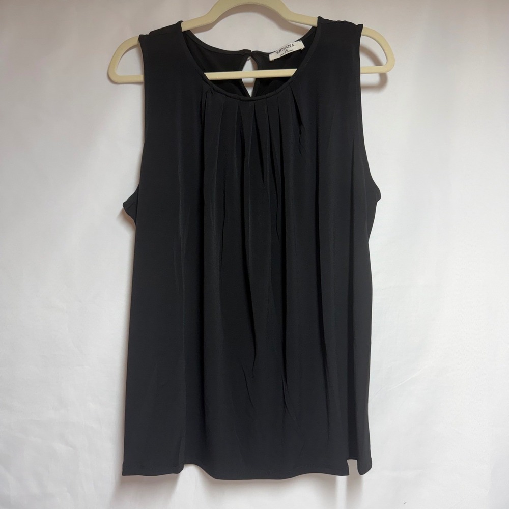 Zenana Black Sleeveless Pleated Neck Keyhole Back Blouse Top Womens 1X Office - Picture 1 of 8